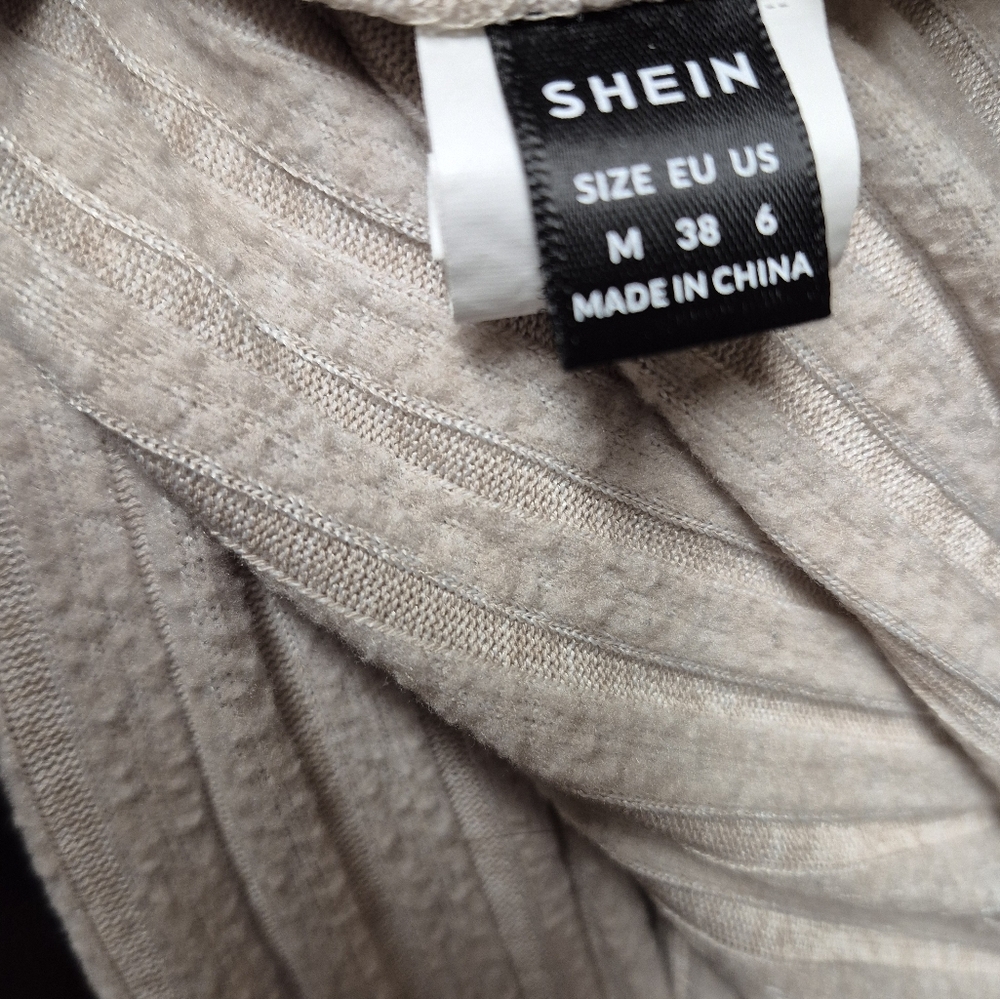 4 Pc Loungewear Beige Ribbed Knit Set 6 - Picture 12 of 12